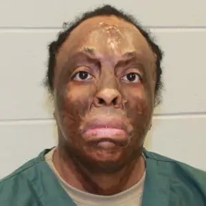 Lamondre Moore mugshot