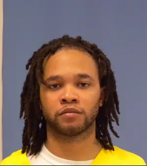Shomari Carr mugshot
